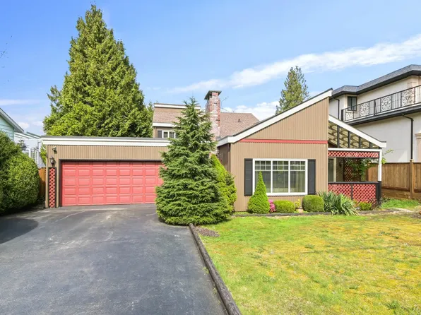 20123 49a Ave, Langley, BC V3A 3S2