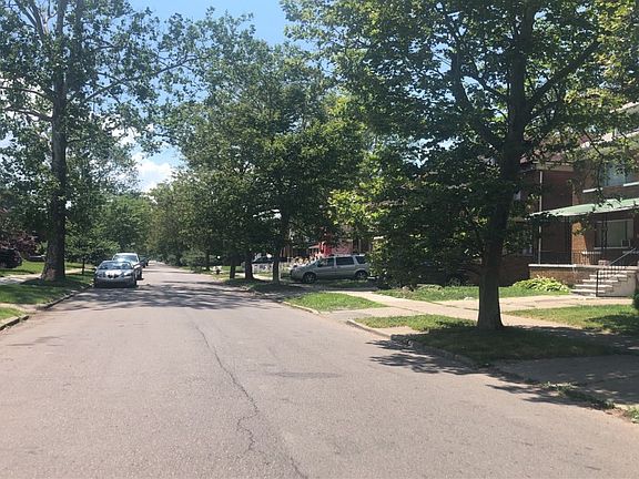 5th image of 4240 W Buena Vista St