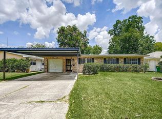 616 Lloyd Dr, Baytown, TX 77521