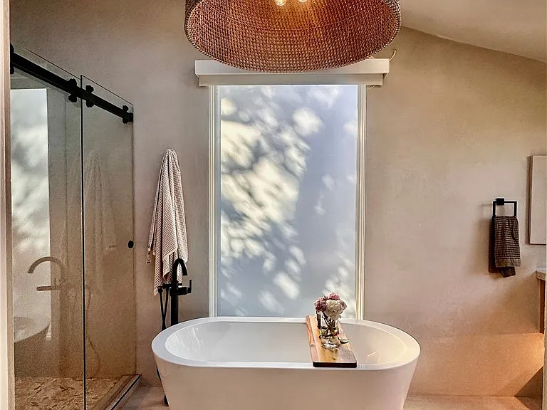 592 Bluebird Canyon Dr — Photo 29