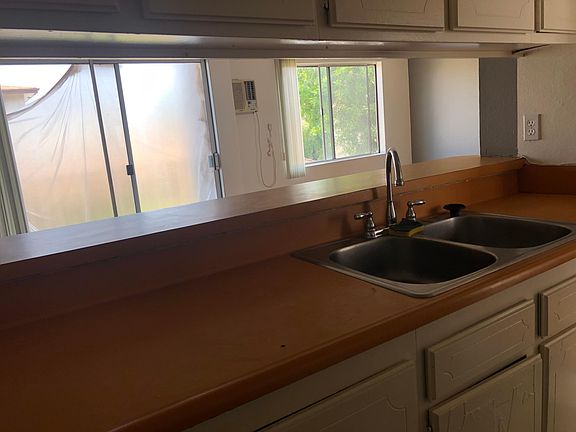5th image of 1234 N Edgemont St APT 215