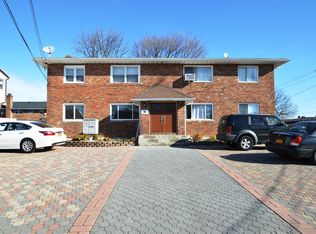 921 N Ontario Ave APT 2, Lindenhurst, NY 11757