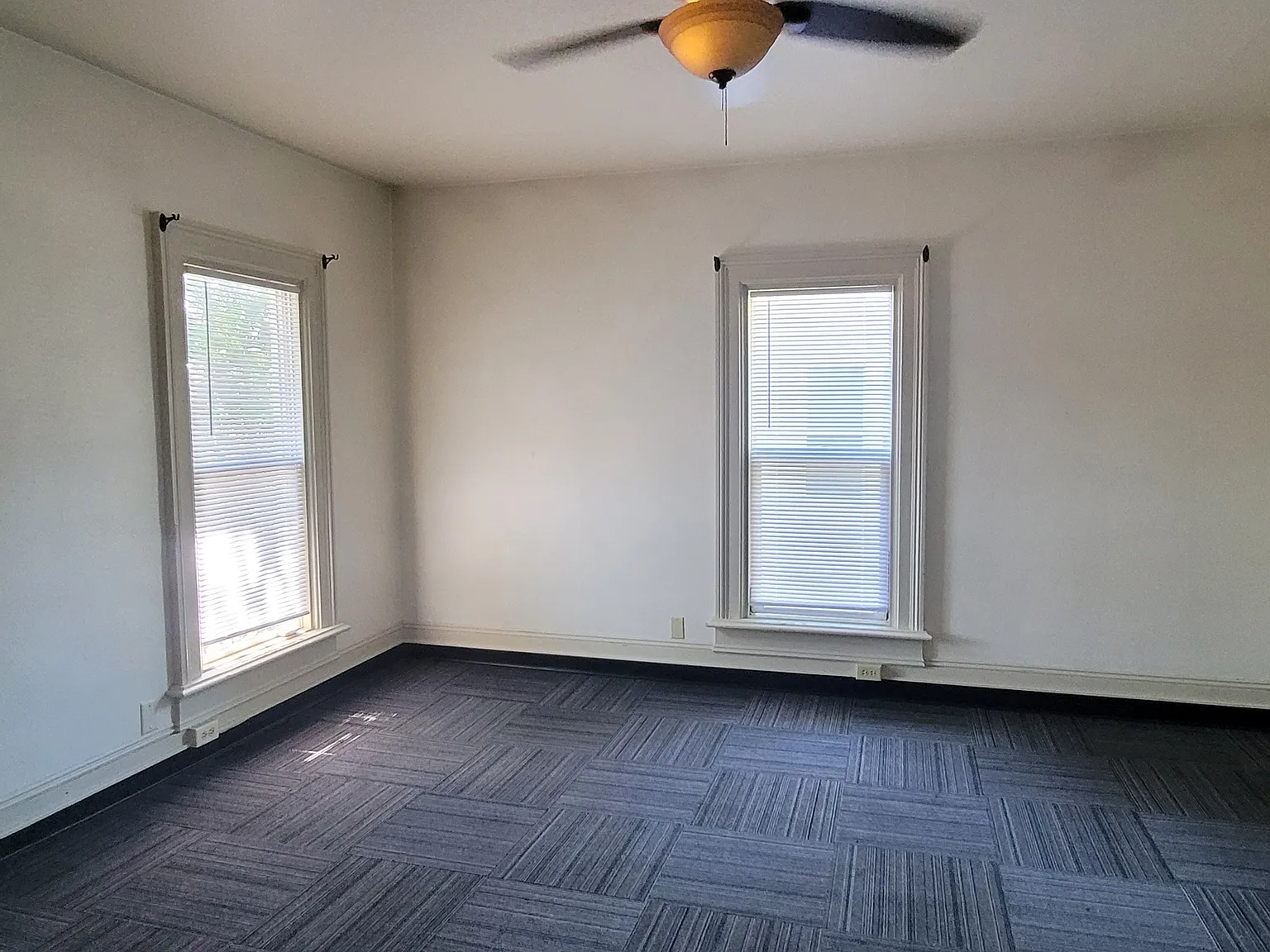 50 East Willow Street - 2 — Photo 4