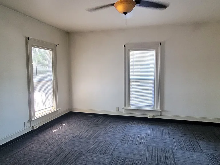 50 E Willow St #2 — Photo 4