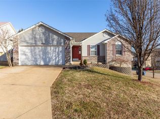 1934 McKinley Range, Festus, MO 63028