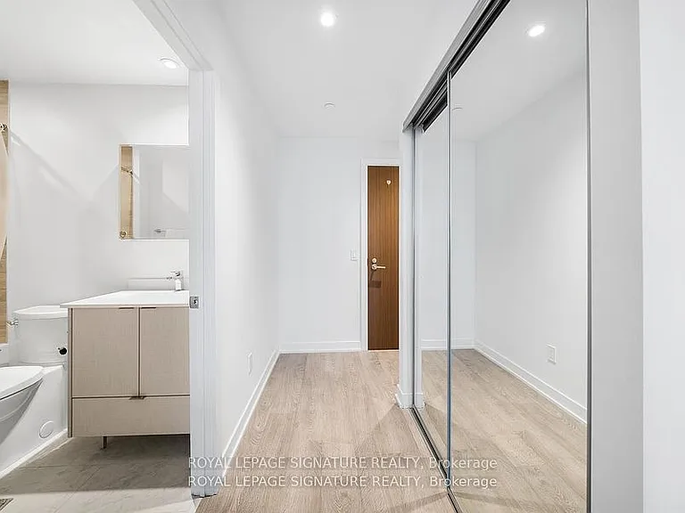 1928 Lake Shore Blvd W #2115 — Photo 4