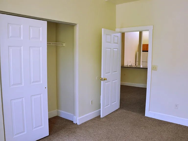 445 W McMicken Ave #2R — Photo 17