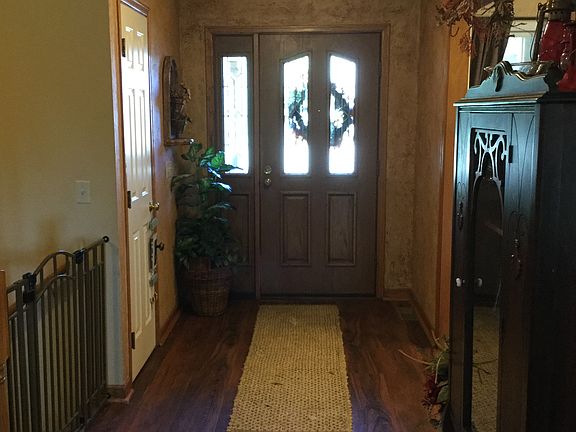 Entrance way