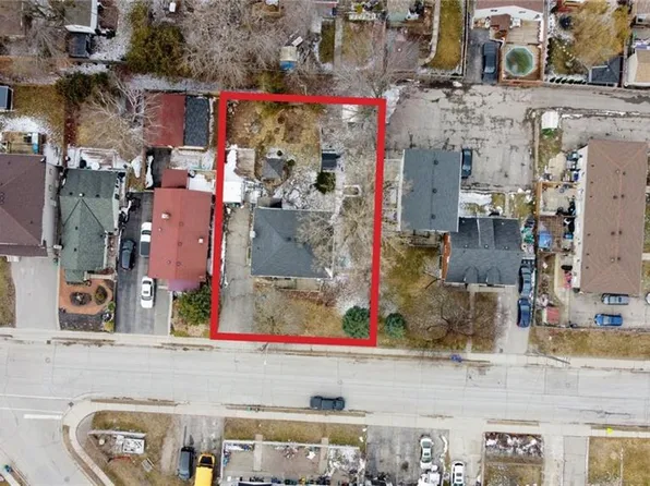 65 Brooklyne Rd, Cambridge, ON N1R 1C6