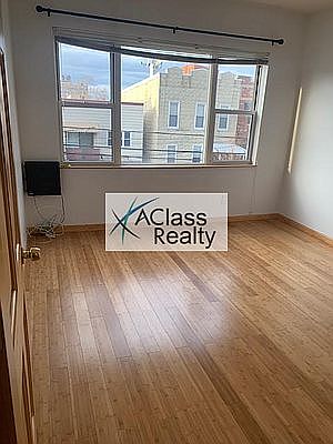 4th image of 23-31 37th St #2TOP