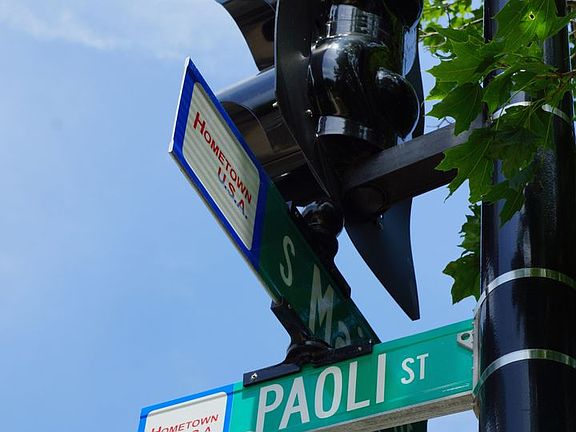 3rd image of 100 Paoli St #102-01