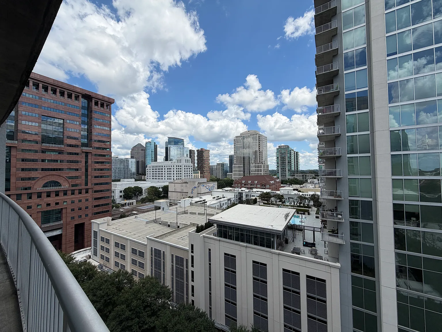 950 W Peachtree Street NW — Photo 4