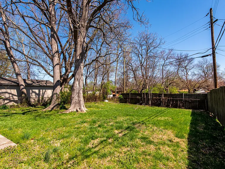 3503 Medford Ct — Photo 20