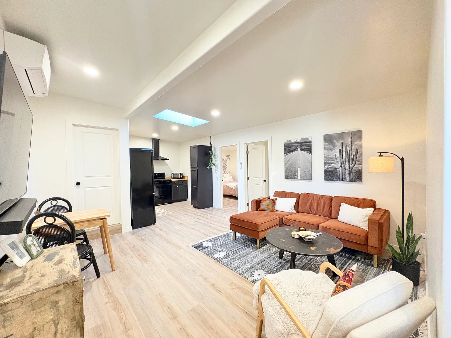 480 Pacific St — Photo 4