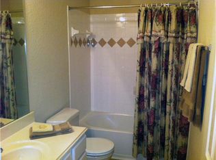 6410 Carnaby Ln, Rosenberg, TX 77471