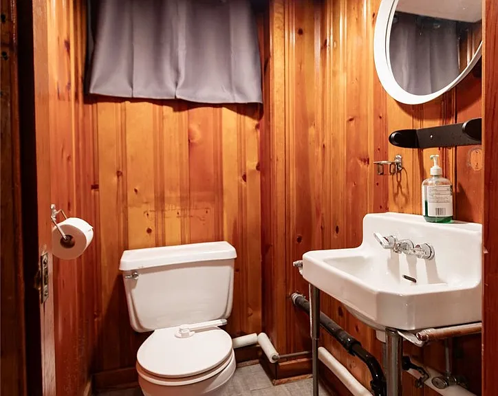 6331 Alderson St — Photo 30