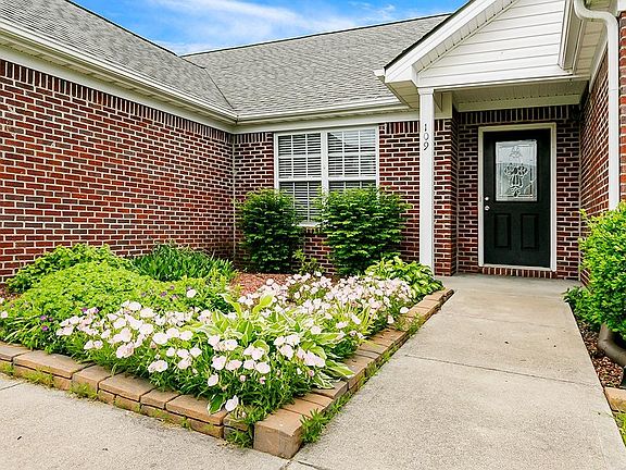 2nd image of 109 Jones Ct