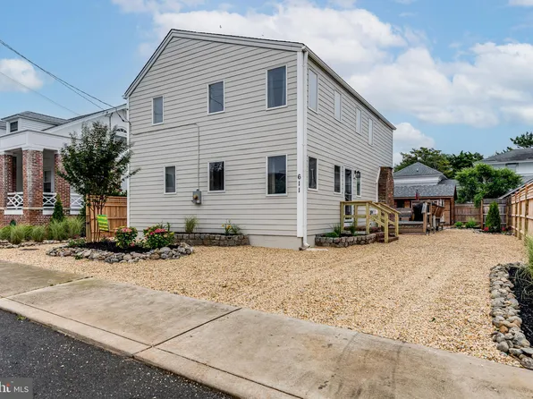 611 S Beach Ave, Beach Haven, NJ 08008