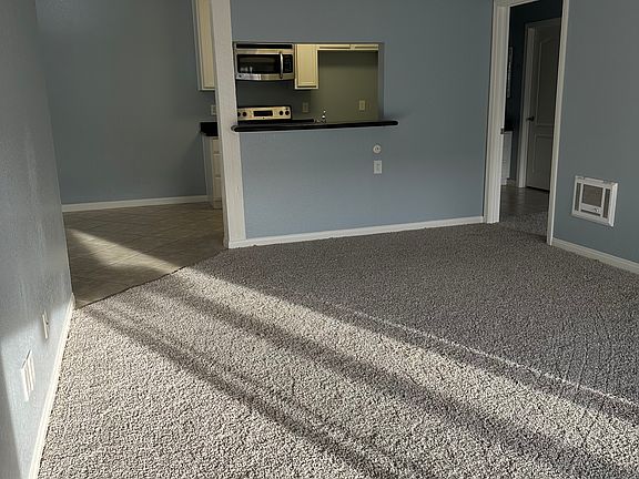 3rd image of 1345 Cabrillo Park Dr APT P4