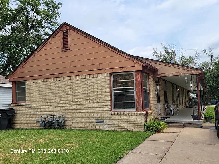 1822 S Bonn Ave #2 — Photo 14