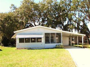 4745 Costa Dr, Zephyrhills, FL 33541