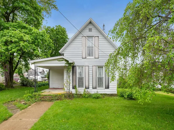 417 S Main St, Farmland, IN 47340