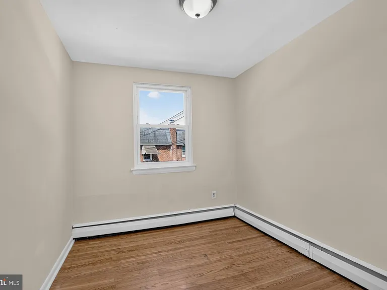 5990 Henry Ave #2 — Photo 17