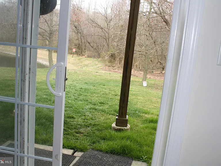 189 Westbrook Dr — Photo 37