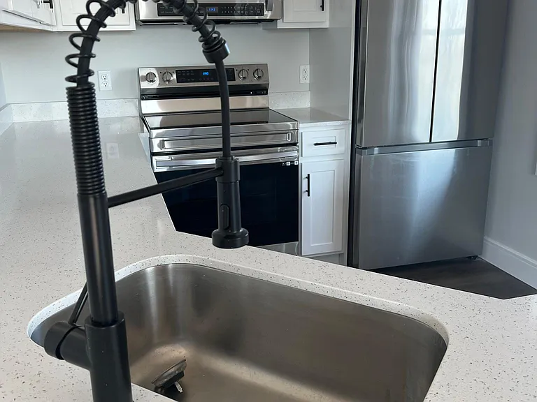 Tireno Towers — Photo 9