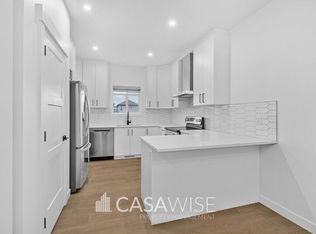 9339 222nd St NW, Edmonton, AB T5T 7P1