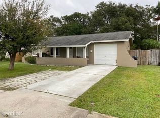 9621R 61st Way N, Pinellas Park, FL 33782