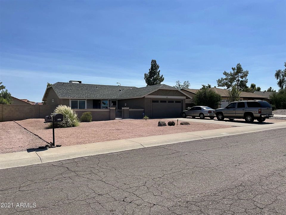 2nd image of 4221 E Ahwatukee Dr