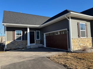 514 Anjali Ct #L, Sycamore, IL