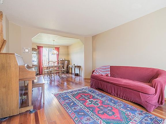 5th image of 12322 NE 47th St