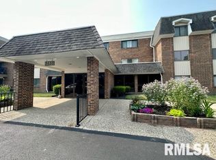 2650 Cooper Ave APT 202, Springfield, IL 62704