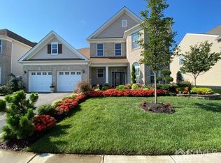 43 Tournament Dr, Monroe Township, NJ 08831