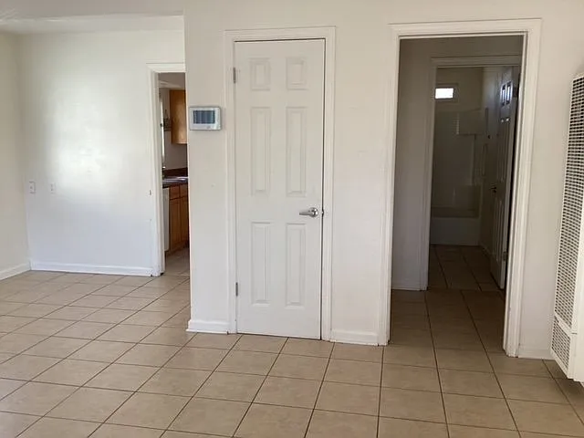 44257 Beech Ave — Photo 6