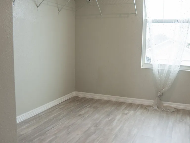 1273 Zambrana Ct — Photo 34