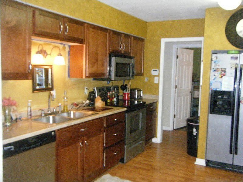 2nd image of 126 Sun Valley Dr