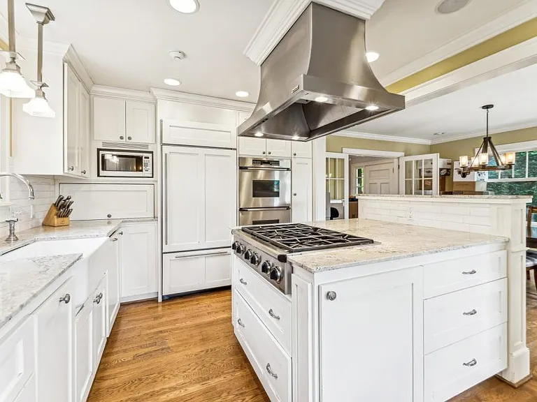 Chef's Kitchen