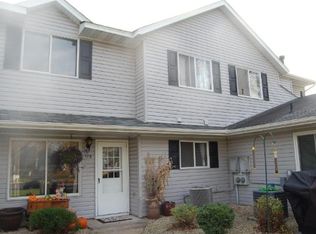 108 96th Ln NE, Blaine, MN 55434