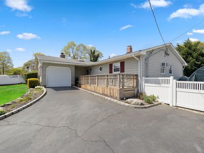 415 Fir Grove Road, Ronkonkoma, NY, 11779