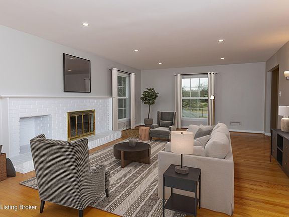 4th image of 1105 Old Cannons Ln