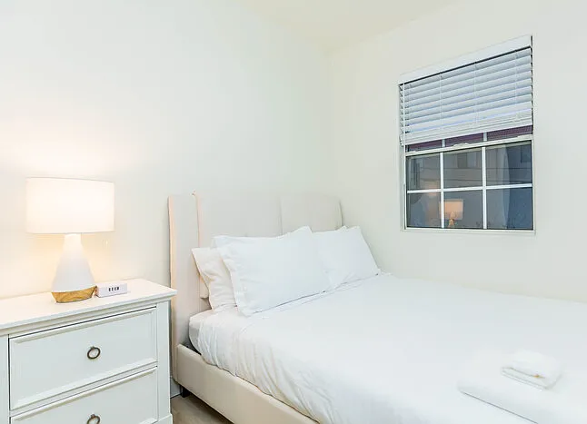 46 S Lotus Ave #B — Photo 13