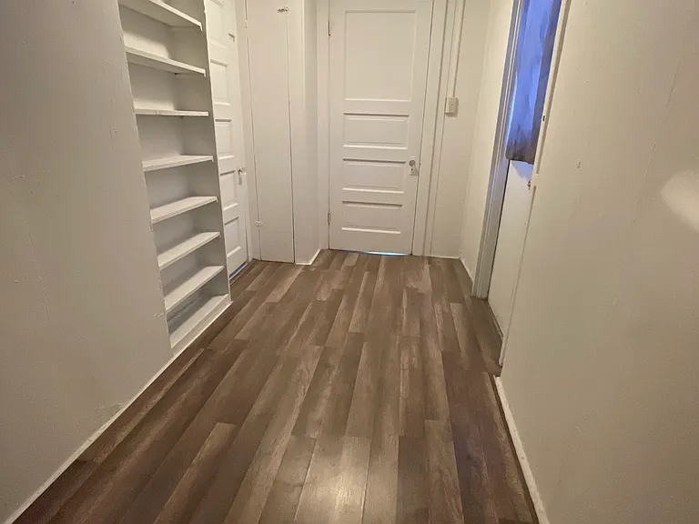 444 N Catalina Ave — Photo 7