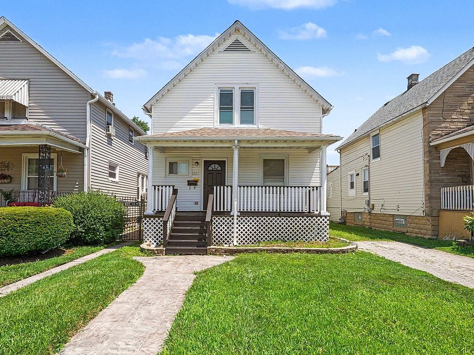 1st image of 1323 Park Ave