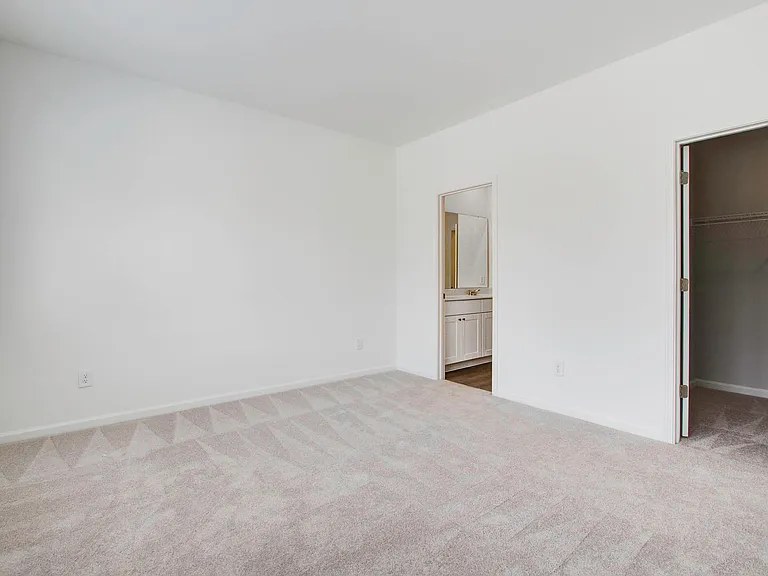 105 Pine Gate Dr — Photo 7
