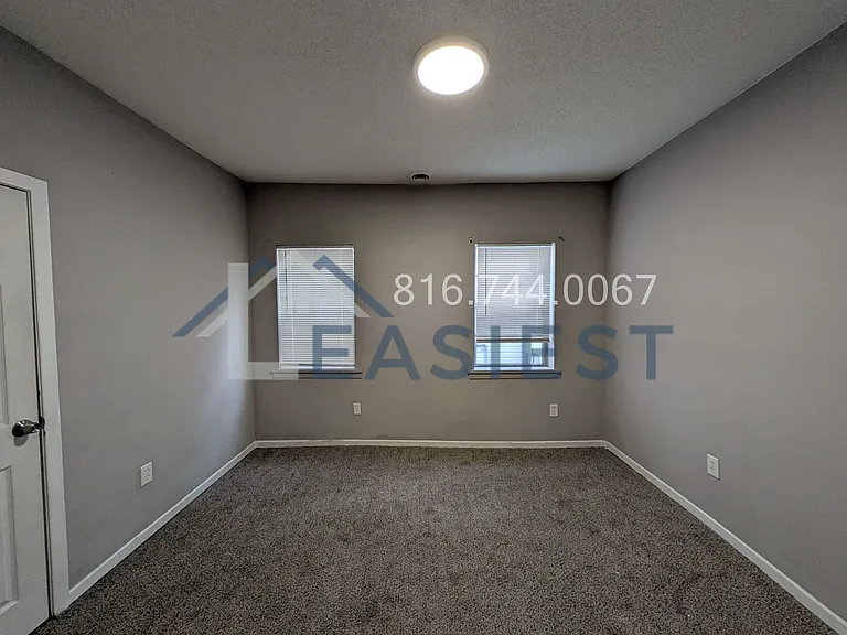 1231 Indiana Ave — Photo 13