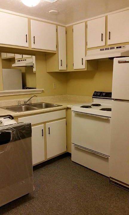 2nd image of 238 Central St Ste 7