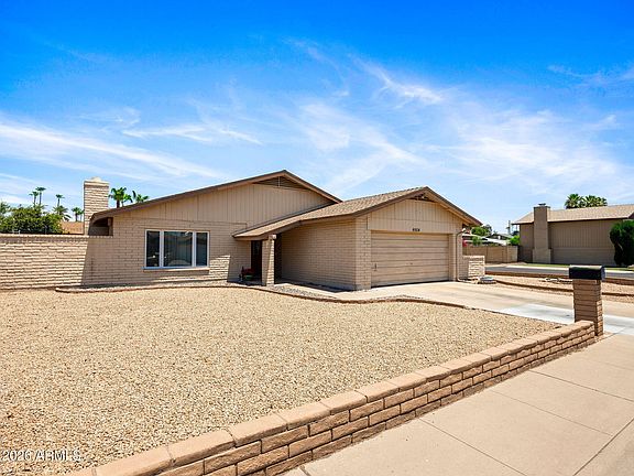 2nd image of 4604 W GARDENIA Avenue